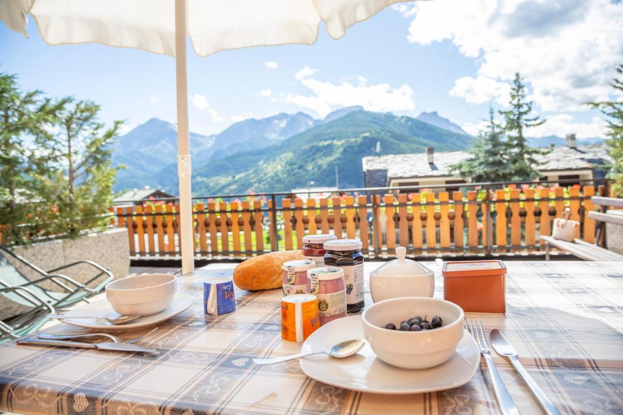 Appartamenti & Wellness Piero Gros Oulx Buitenkant foto