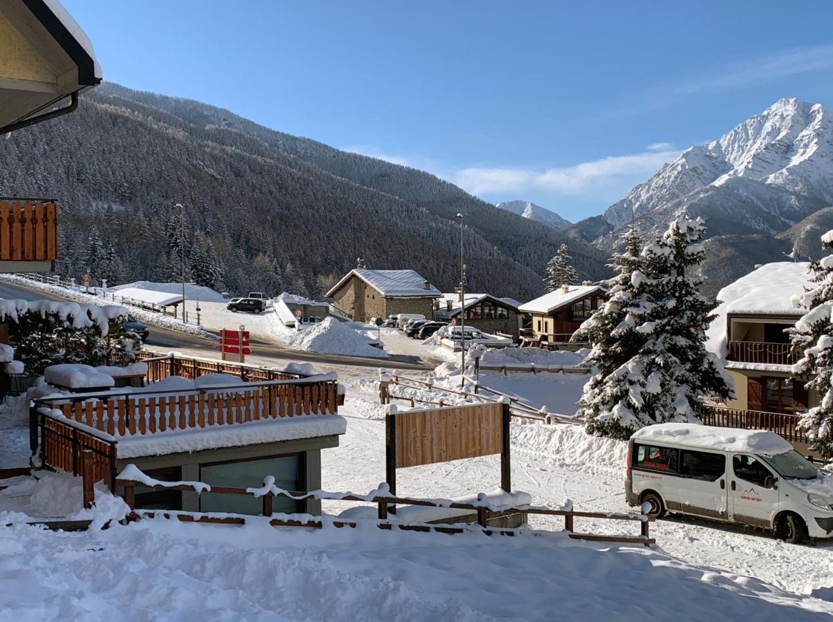 Appartamenti & Wellness Piero Gros Oulx Buitenkant foto